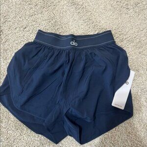 Alo Match Point Shorts – Navy (NWT) 🩳💙